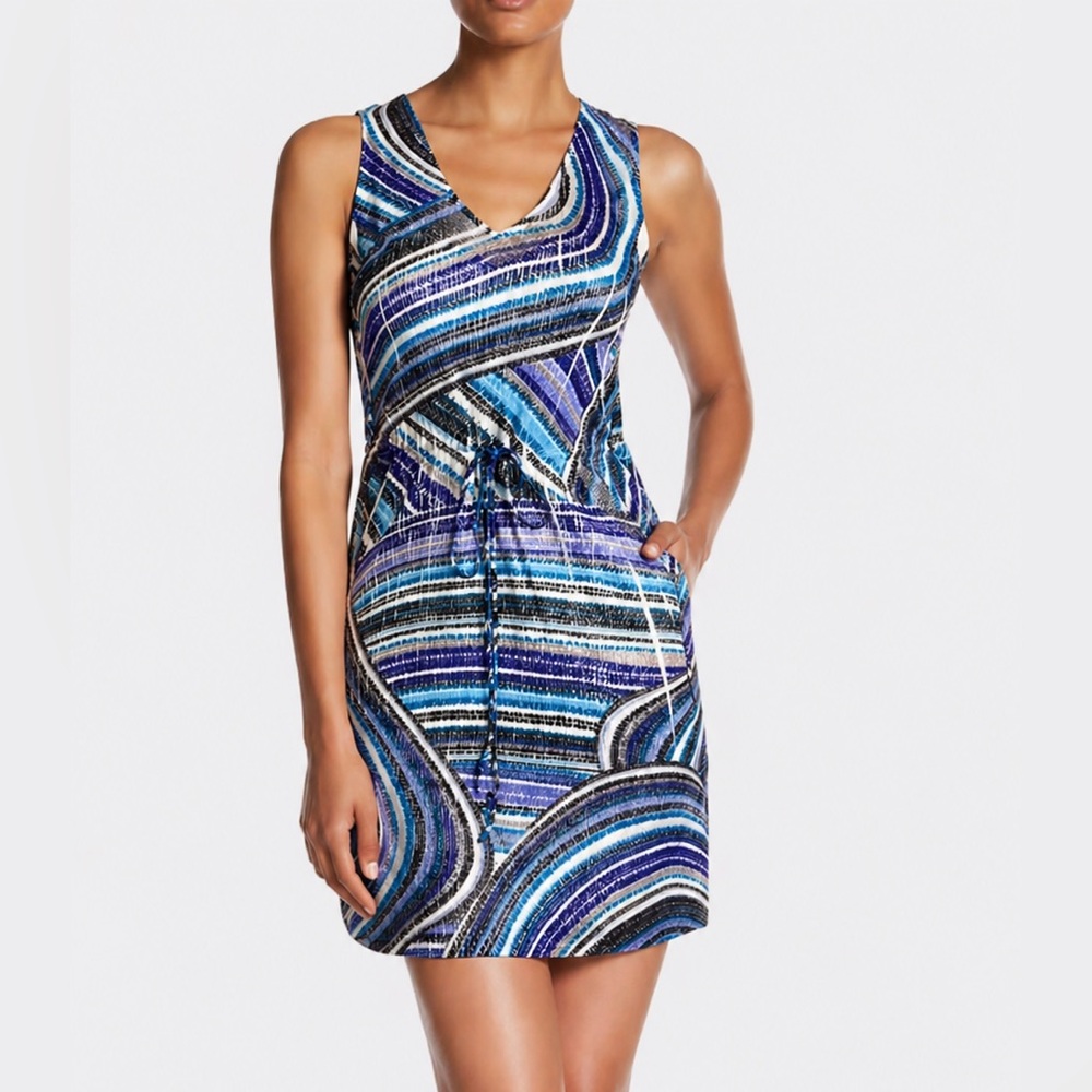Komarov Blue Crinkle Mini Dress Stretchy Cocktail & Travel-Ready Size S Pockets